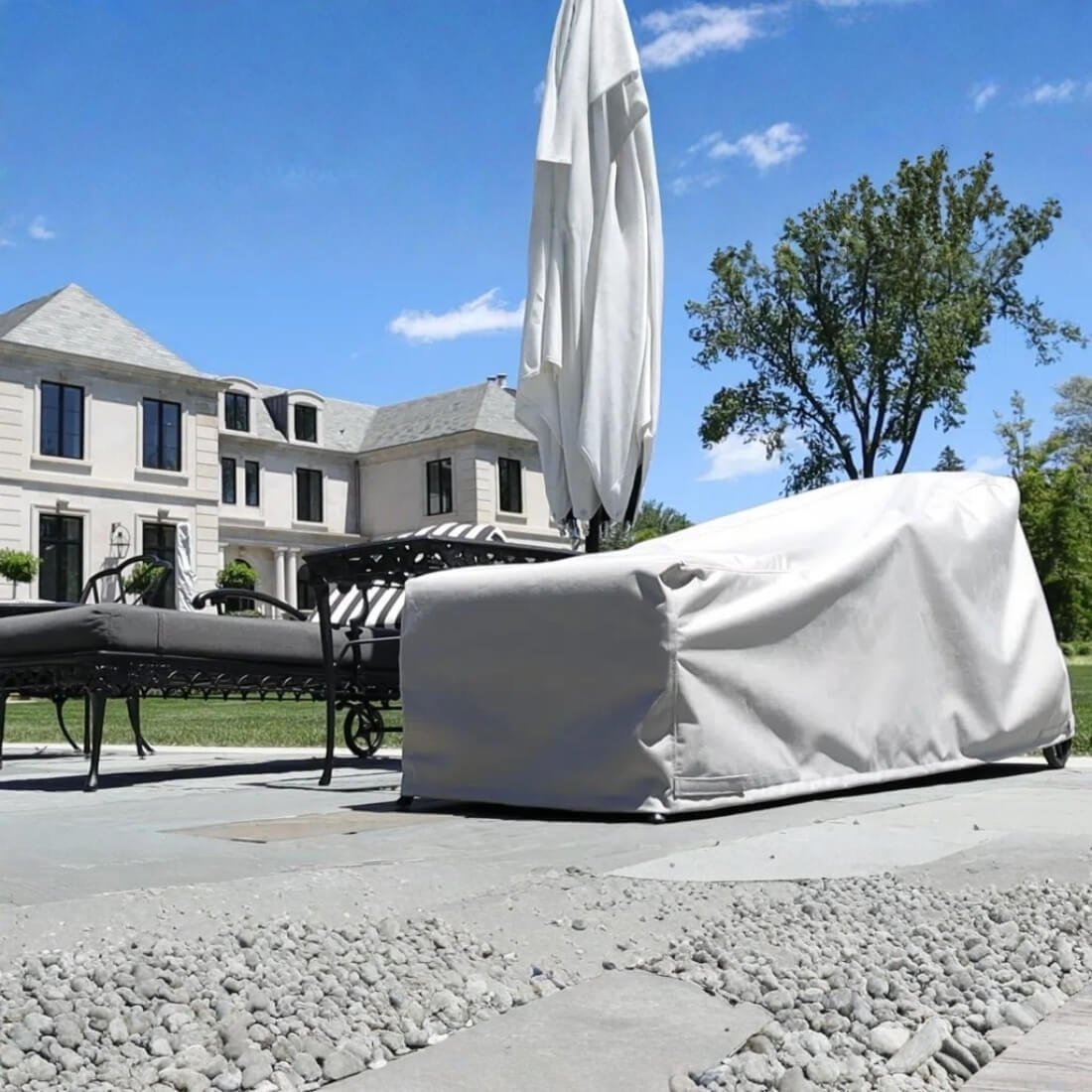 Sun lounger cover luxury villa outdoor Dubai